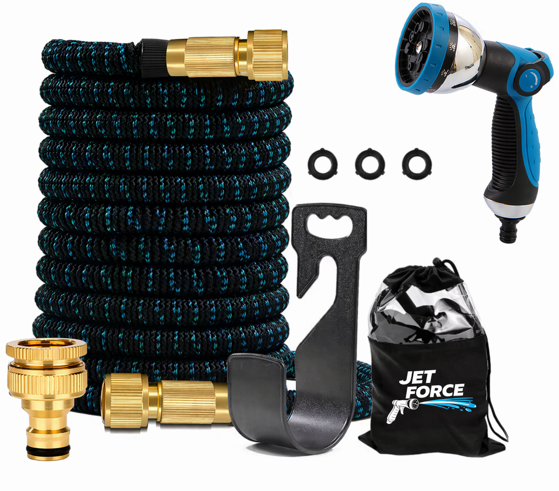 Kit tuyau d'arrosage extensible Jet Force : tuyau, pistolet 10 jets, raccords en laiton et sac de rangement